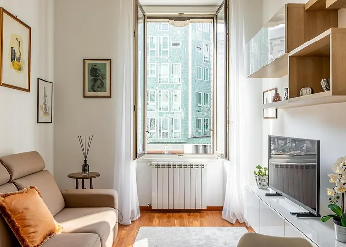 아파트 Luxury, Modern & Charming Near Station *