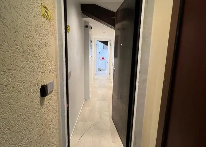 Apartment Daeiouz Residences I Milan