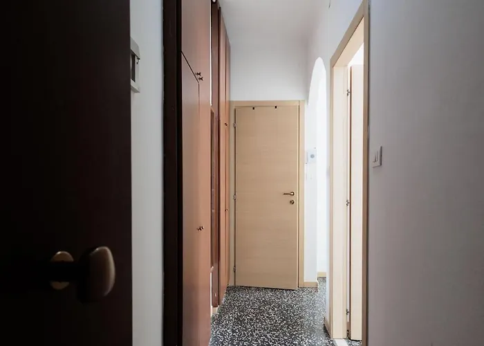 Alessia's Flat - Michetti Apartment Milan