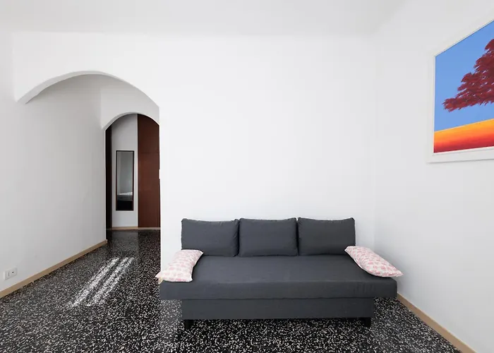 Alessia's Flat - Michetti *