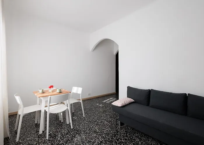 Alessia's Flat - Michetti *