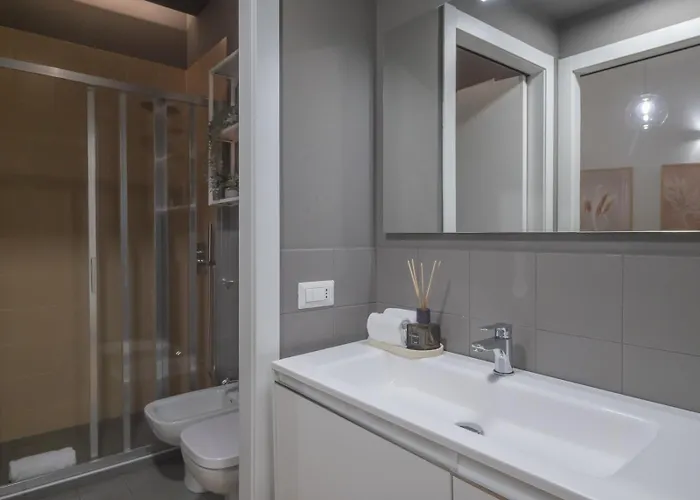 公寓 & Modern Porta Vittoria-duomo By Rentopolis *