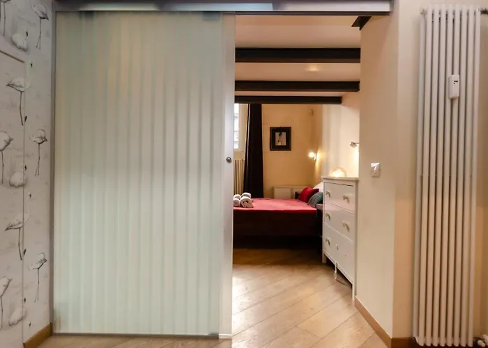 Apartment Luxury 3 Fiat, Ariberto Home, Tra Centro Storico Di E Navigli, Con Spaziosa Jacuzzi *