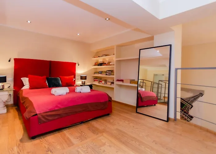 Apartment Luxury 3 Fiat, Ariberto Home, Tra Centro Storico Di E Navigli, Con Spaziosa Jacuzzi Milan