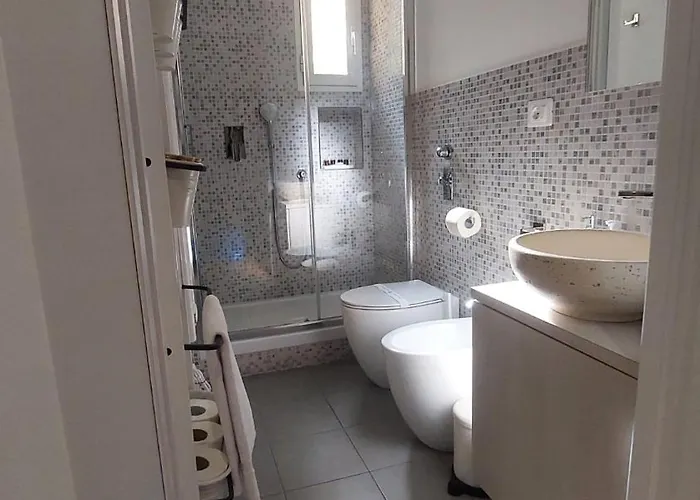 דירה Navigli Darsena Celebrity House מילאנו