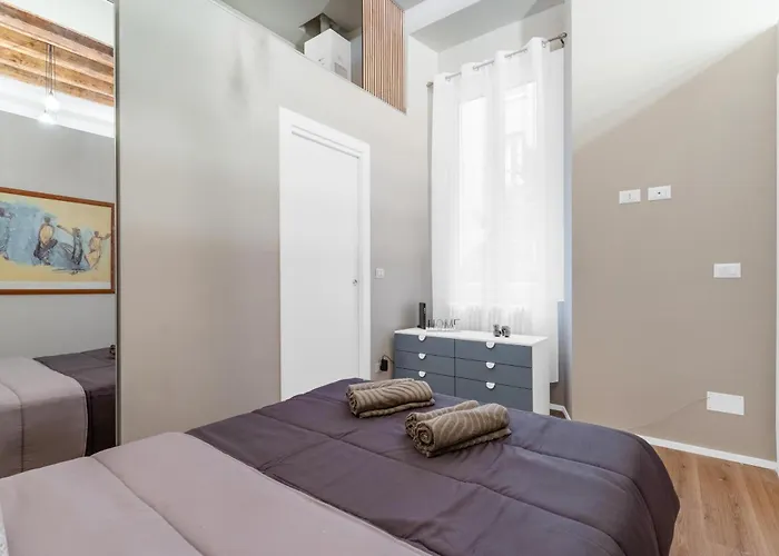 Cre12 - Loreto - Duomo - Design - Boho -chic Apartman Milánó