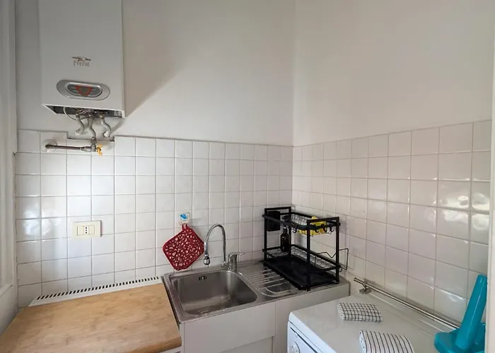 Hbhall Residenze Darsena Mediolan