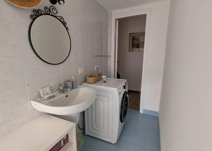 Hbhall Residenze Darsena Apartament