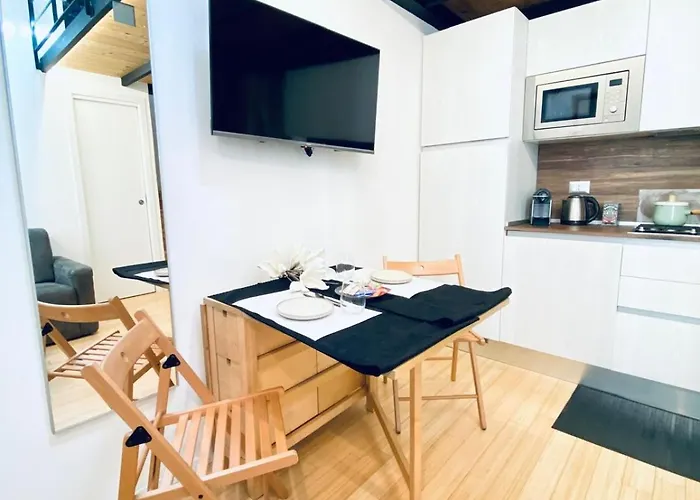 Isola View Bosco Verticale Apartament *