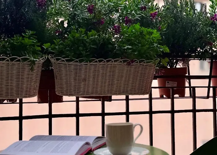 Casa Estia - Mico, Fiera Milano, Citylife, San Siro, Metro 2 Min - Refined Historic Apartman