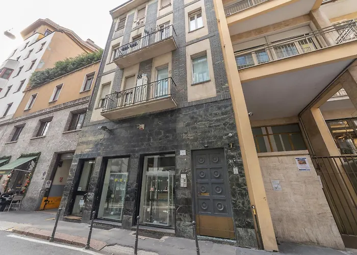 Via Cerva 7 Appartement Milan