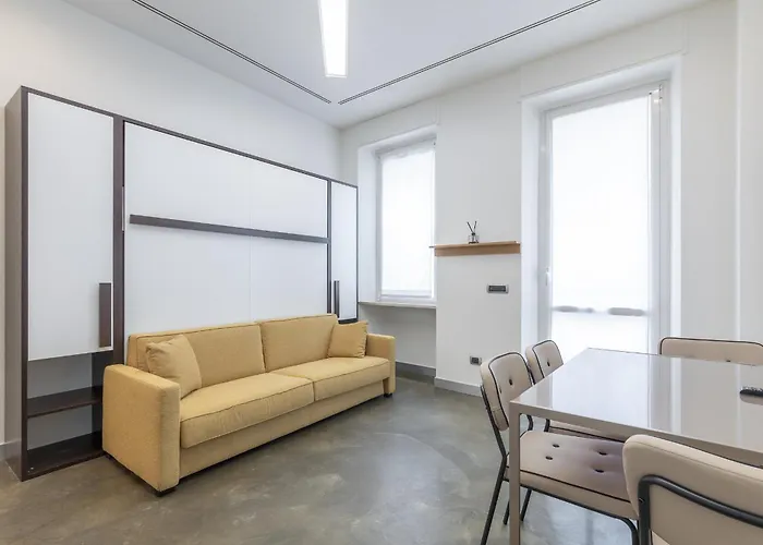 Via Cerva 7 Appartement *