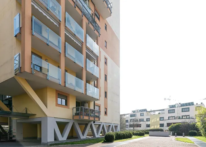 Апартаменты Precotto - Rucellai - Bilocale Con Ampio Balcone