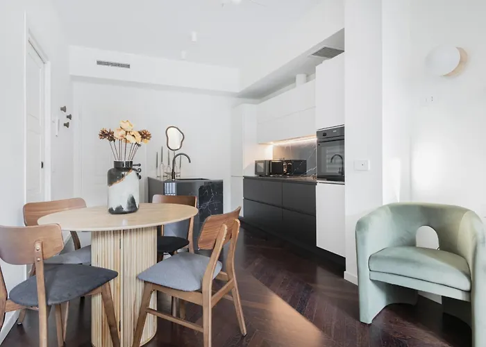 Easylife - - Medici 5 P4s - Duomo Daire