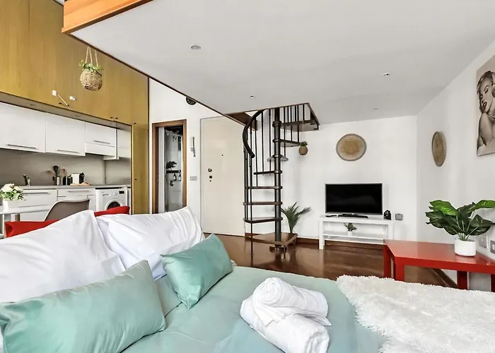 Loft 4 Posti Letto, Duomo 15' - Linate 15' Metro M4 Appartement *