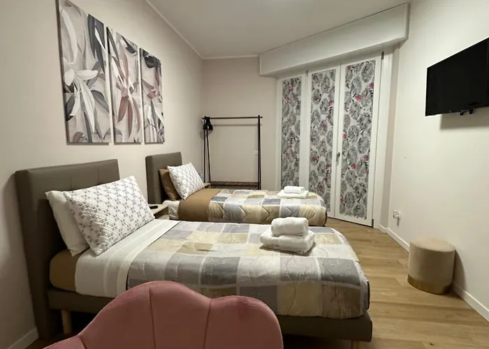 Brera A 500 Mt Da San Siro Maison d'hôtes 3*