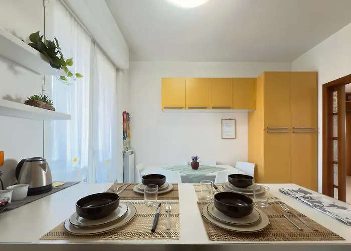 Homeby, Casa Cartesio Milán