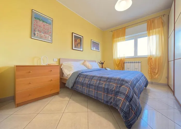 Apartamento Homeby, Casa Cartesio Milán