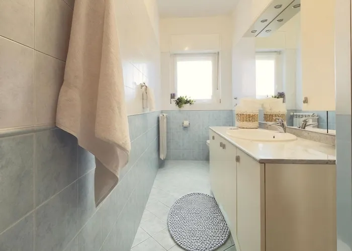 Apartamento Homeby, Casa Cartesio Milán