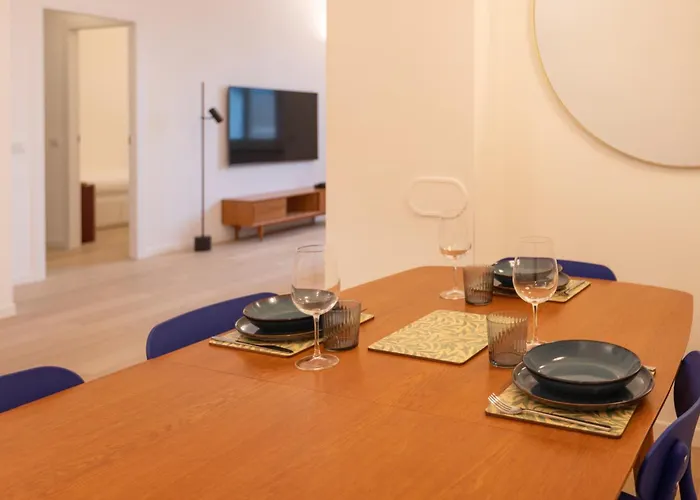 Splendido Quadrilocale Darsena - Mirable Pm Apartmán *