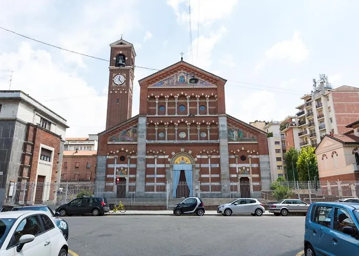 Loft Maderno - Elegant Space 20 Mins From Duomo With One Bedroom For 4 People דירה מילאנו
