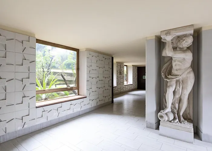 Assunta Exclusive With Balcony - Collection Milan