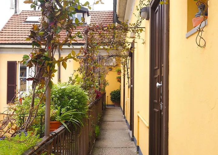 Apartment 54 - Cozy - Near Metro
