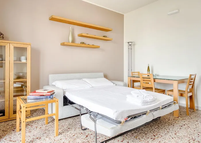 Cozy - Bande Nere Milano