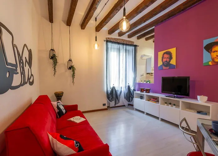 アパート Lecco, 20 - In The Heart Of The Rainbow District *