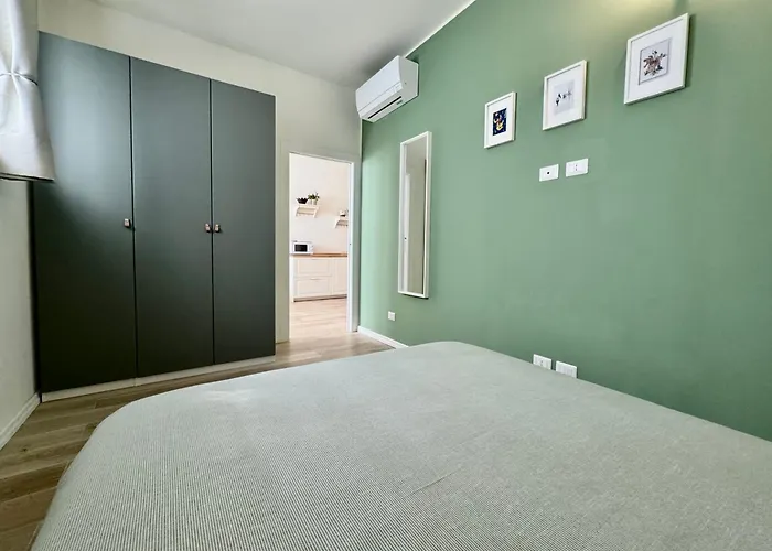 Modern Near San Siro With Free Garage Milaan