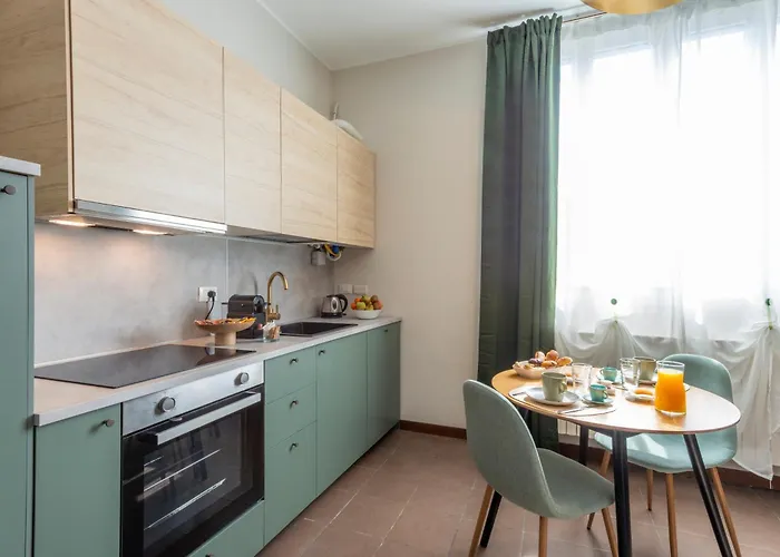 Bazzi, 49 - Bocconi Appartement