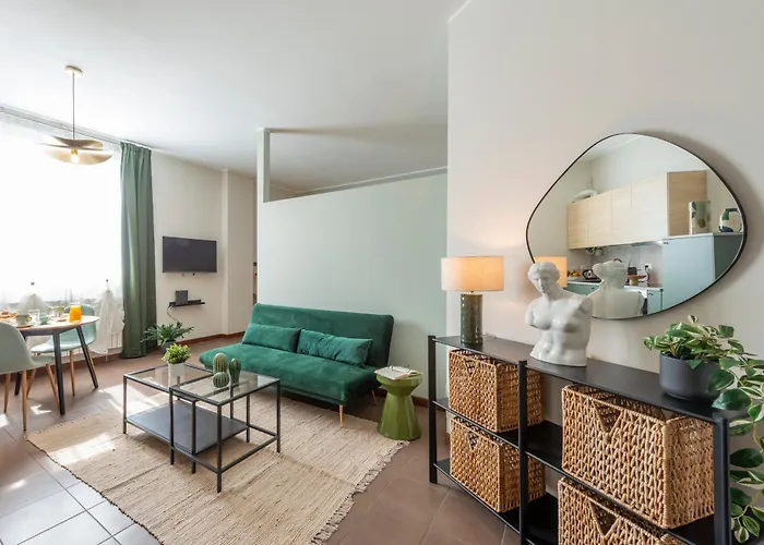 Appartement Bazzi, 49 - Bocconi *