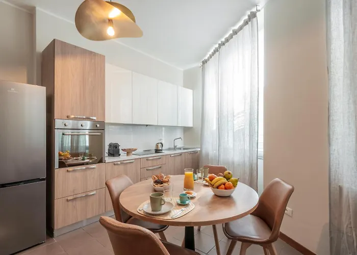 Appartement Bazzi, 49 - Bocconi