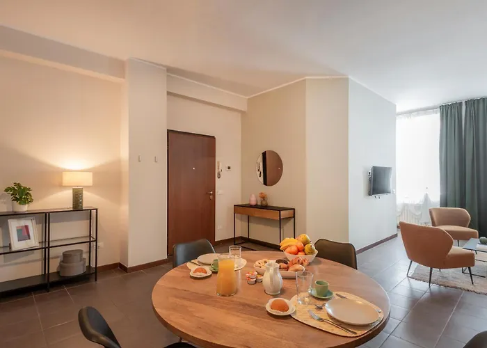 Appartement Bazzi, 49 - Bocconi *