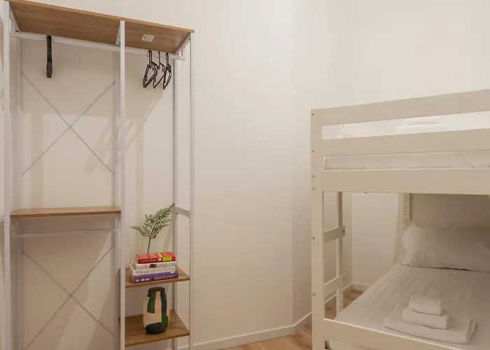 Bazzi, 49 - Bocconi *