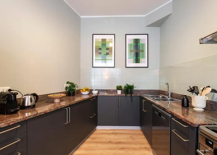 Bazzi, 49 - Bocconi * Milan