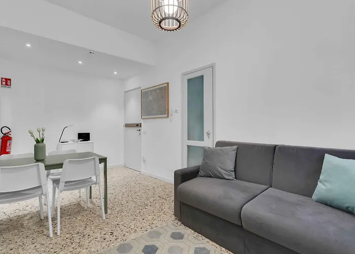 Gavirate House M1-m5 Lotto San Siro Wi-fi Super Veloce Milaan