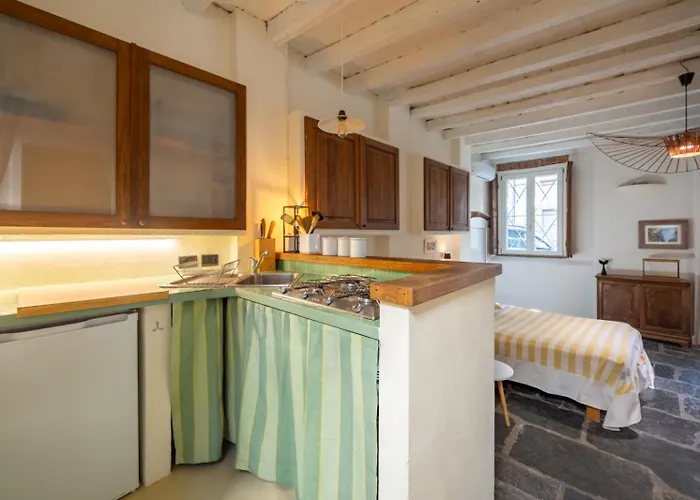 Navigli Authentic Charm In A Historic Lägenhet