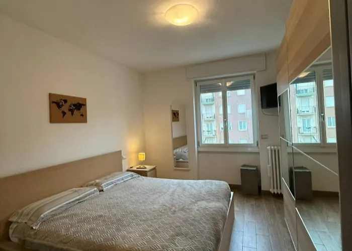 Stanza In Luminoso E Silenzioso