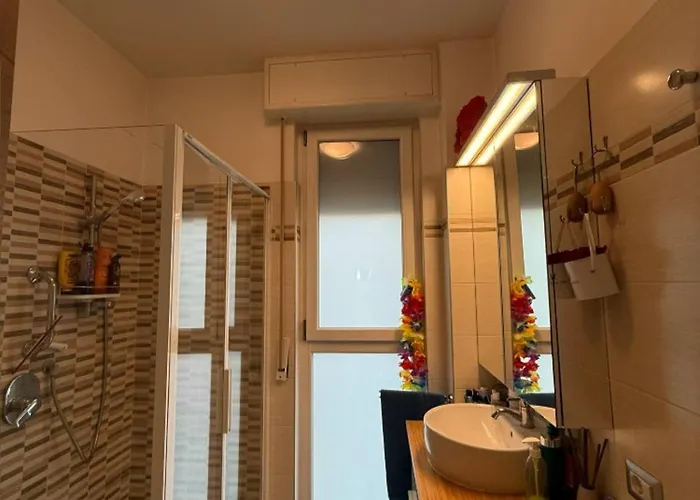 Stanza In Luminoso E Silenzioso Homestay Milan