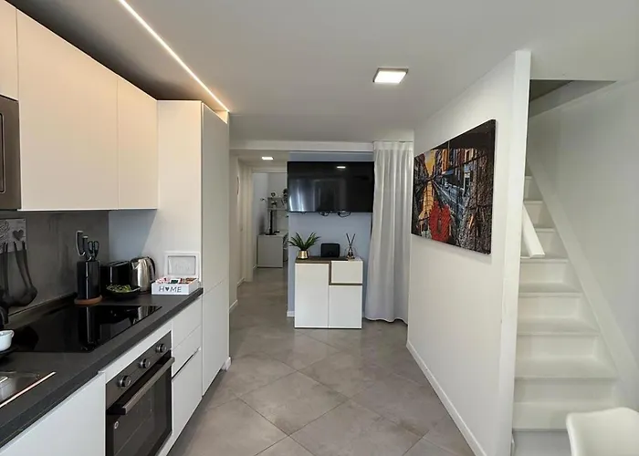 Comfort Loft - 3 Bedrooms, 3 Baths, Fast Wi-fi Mailand