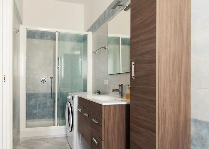 Youhosty - Da Cermenate 12 Apartment