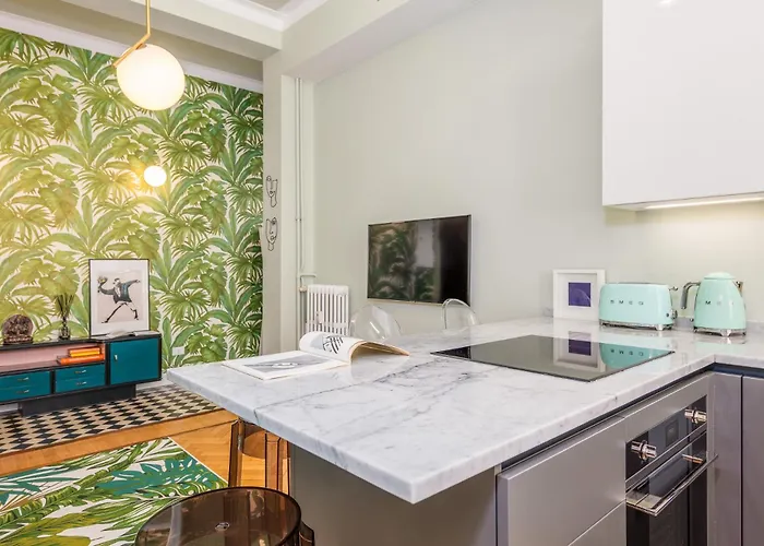 Daire Design Boutique Flat - Refined &