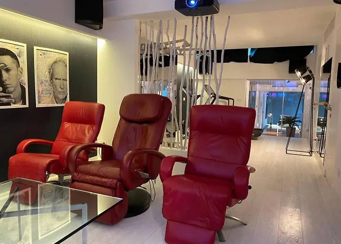 Milano's Exclusive Loft, Pool &