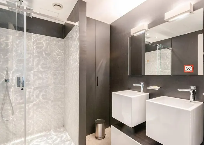 Milano's Exclusive Loft, Pool &