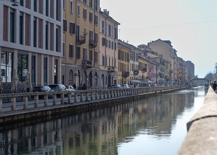 - Navigli, Duomo, * Milaan