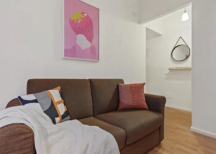 Apartment Milan's Navigli Nest