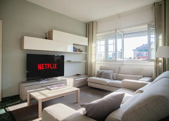 דירה Iconic Luxury Penthouse In The Heart Of