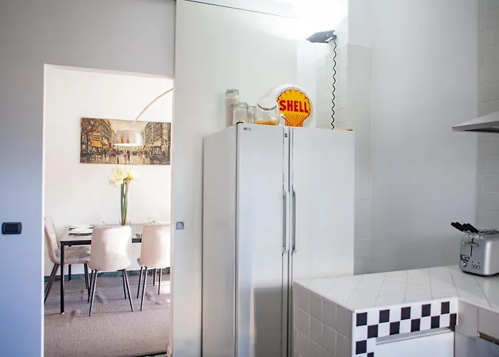 Iconic Luxury Penthouse In The Heart Of דירה