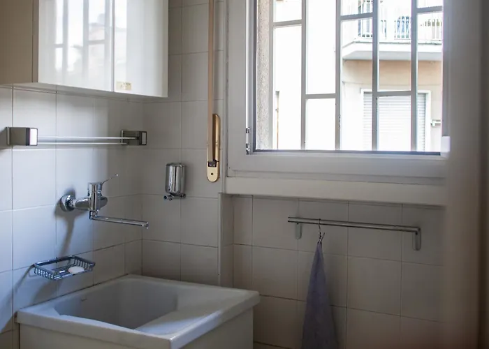Iconic Luxury Penthouse In The Heart Of דירה מילאנו